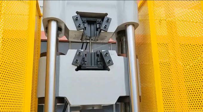 maszyna do badania wytrzymałości na rozciąganie ze stali